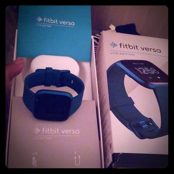 Fitbit Versa Lite Accessories - Fitbit Versa Lite